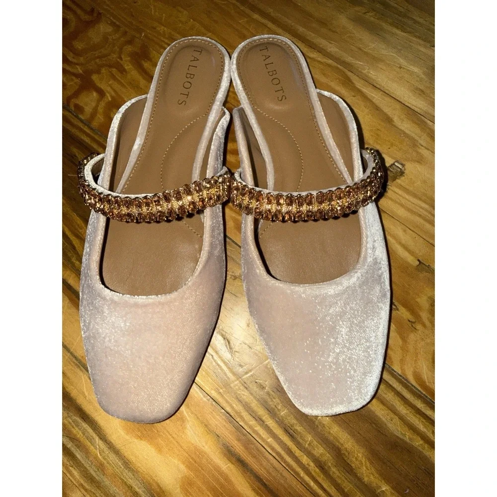 Talbots Sloane Embellished Velvet Mules 6.5 Pink Champagne Rhinestone Old Money